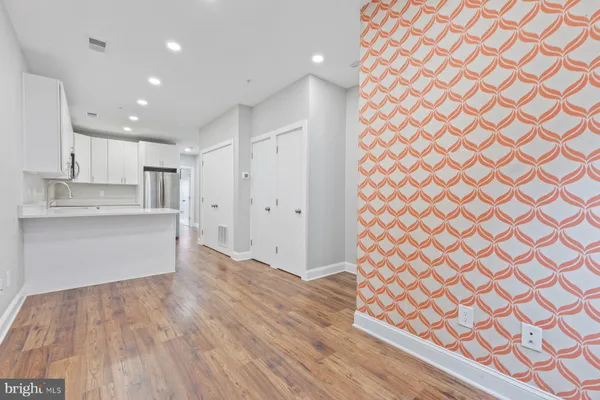 $2,400 | 3110 Georgia Avenue Northwest, Unit 403, Washington, DC 20010