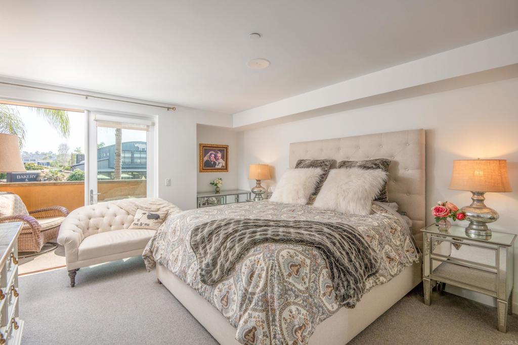 90 North Coast Highway 101, Unit 310 Encinitas, CA 92024 - Photo 12 of 24