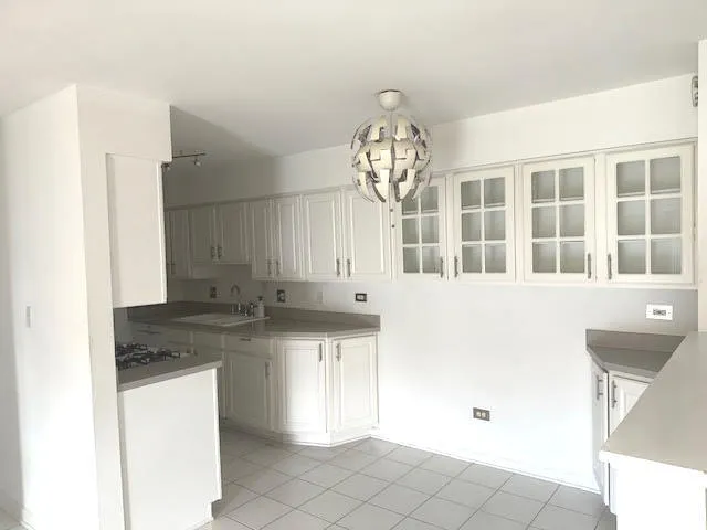 $1,600 | 1621 North Windsor Drive, Unit 214, Arlington Heights, IL 60004