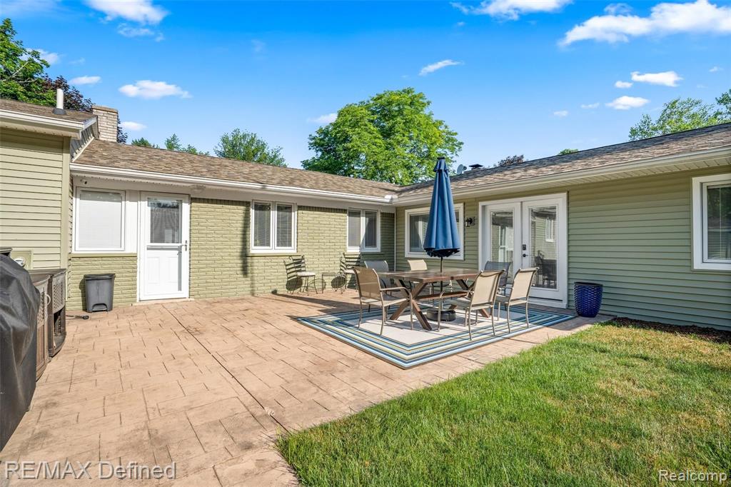 840 Cobblestone Drive Rochester Hills, MI 48309 - Photo 41 of 50