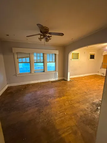 $95,000 | 2253 138th Street, Blue Island, IL 60406