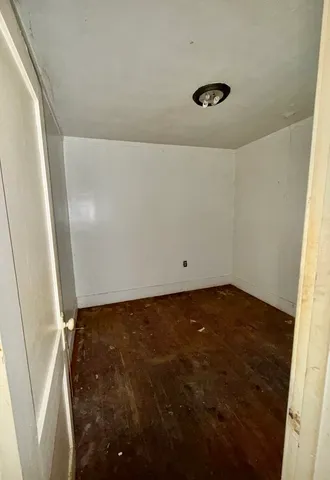 $95,000 | 2253 138th Street, Blue Island, IL 60406