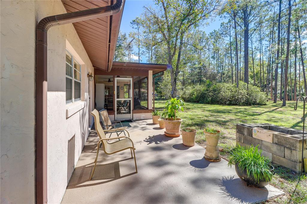 20790 Southwest 88th Place Road Dunnellon, FL 34431 - Photo 7 of 52 Gallery Image 7