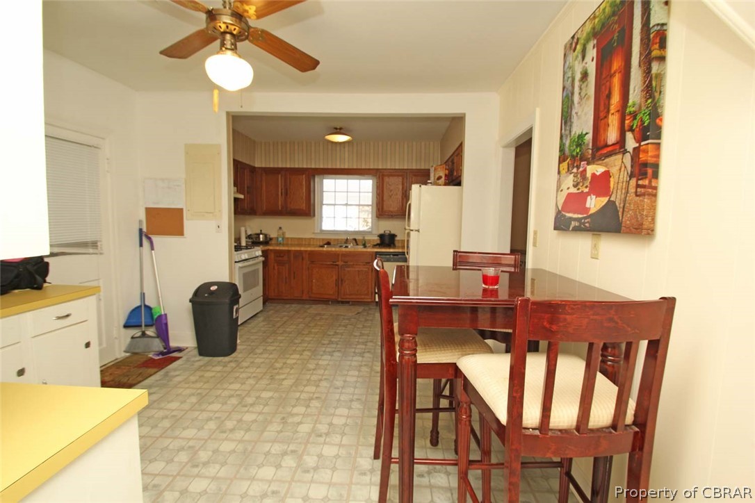 3082 White Chapel Road Lancaster, VA 22503 - Photo 14 of 32 Kitchen Breakfast Area