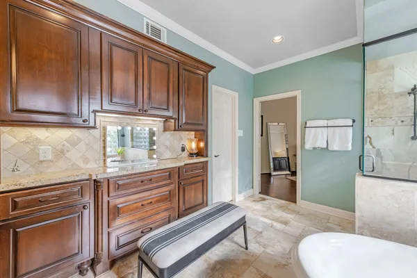 $925,000 | 13303 Lost Creek Road, Tomball, TX 77375