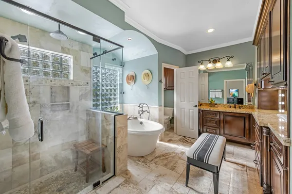 $899,000 | 13303 Lost Creek Road, Tomball, TX 77375