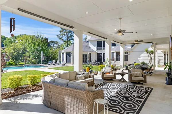 $925,000 | 13303 Lost Creek Road, Tomball, TX 77375