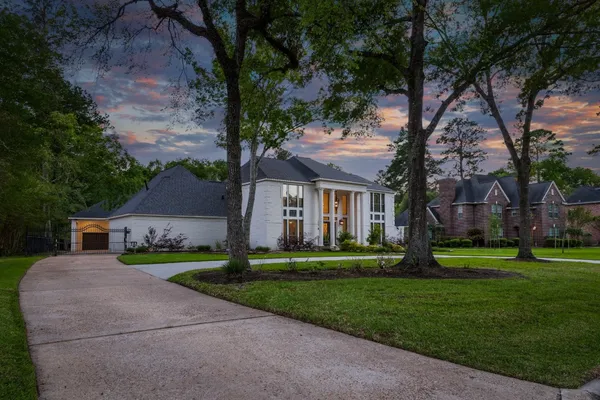 $899,000 | 13303 Lost Creek Road, Tomball, TX 77375