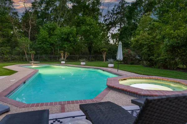 $899,000 | 13303 Lost Creek Road, Tomball, TX 77375