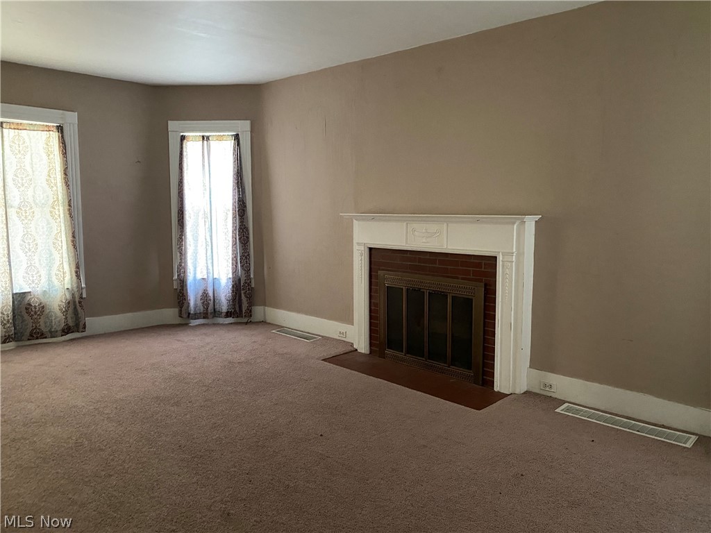 8640 Fairmount Road Novelty, OH 44072 - Photo 14 of 24 Living Room