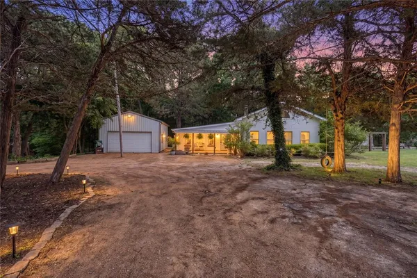 $400,000 | 1422 County Road 1036, Greenville, TX 75401