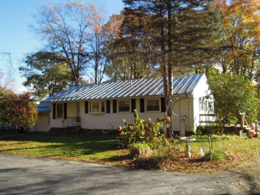 20 Bramley Way Rockingham, VT 05101 - Photo 1 of 29 Gallery Image 1