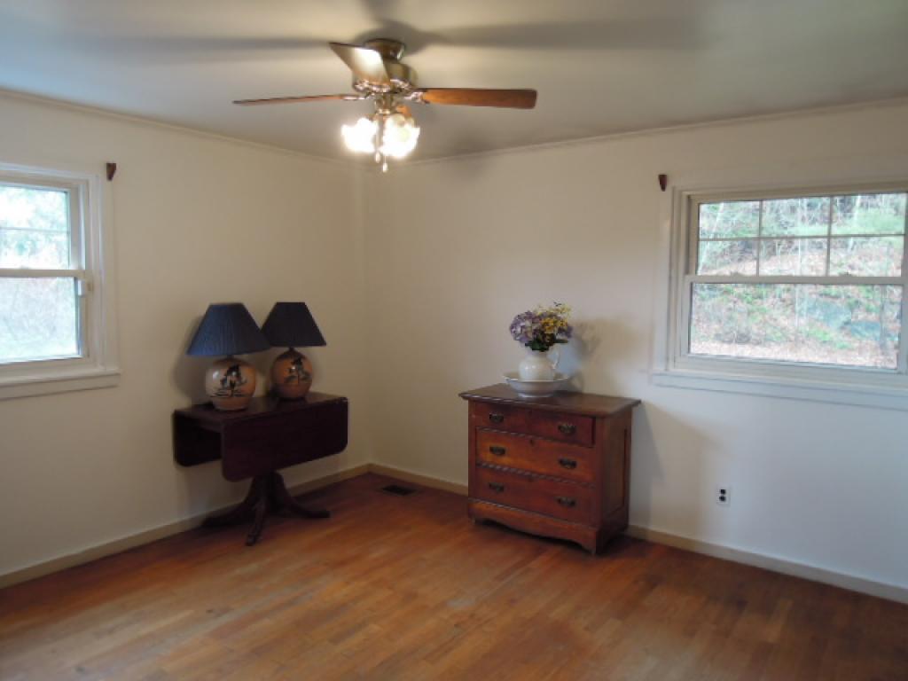 20 Bramley Way Rockingham, VT 05101 - Photo 15 of 29 Gallery Image 15