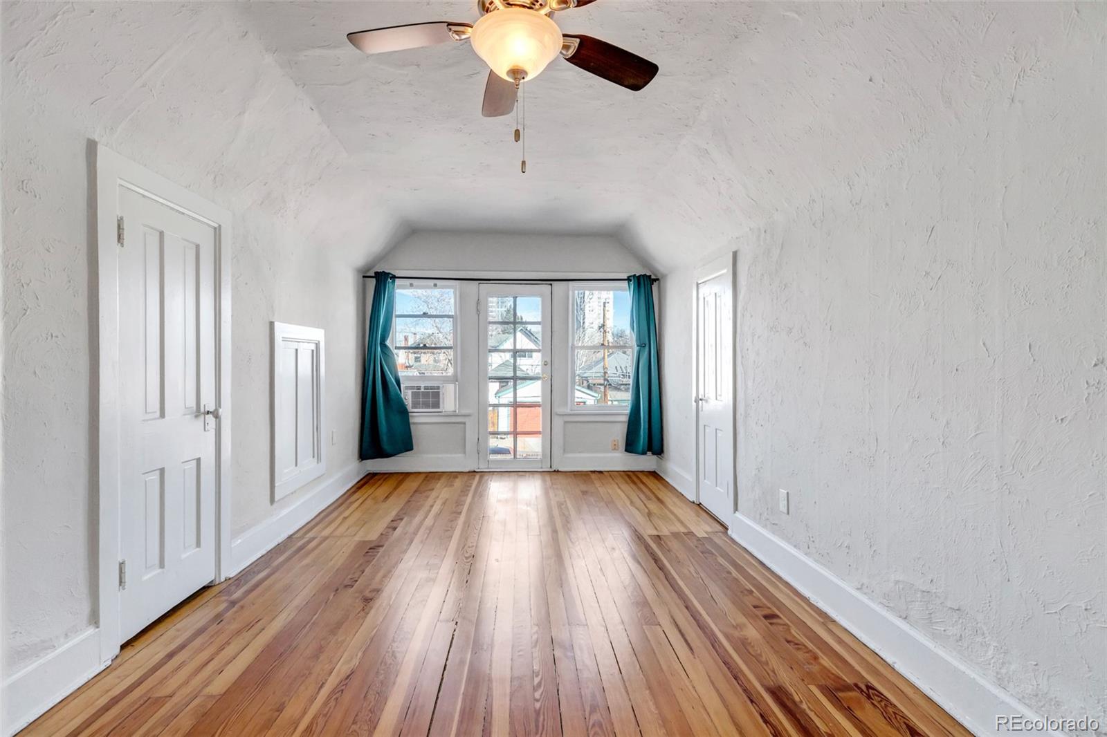 52 South Washington Street Denver, CO 80209 - Photo 27 of 42