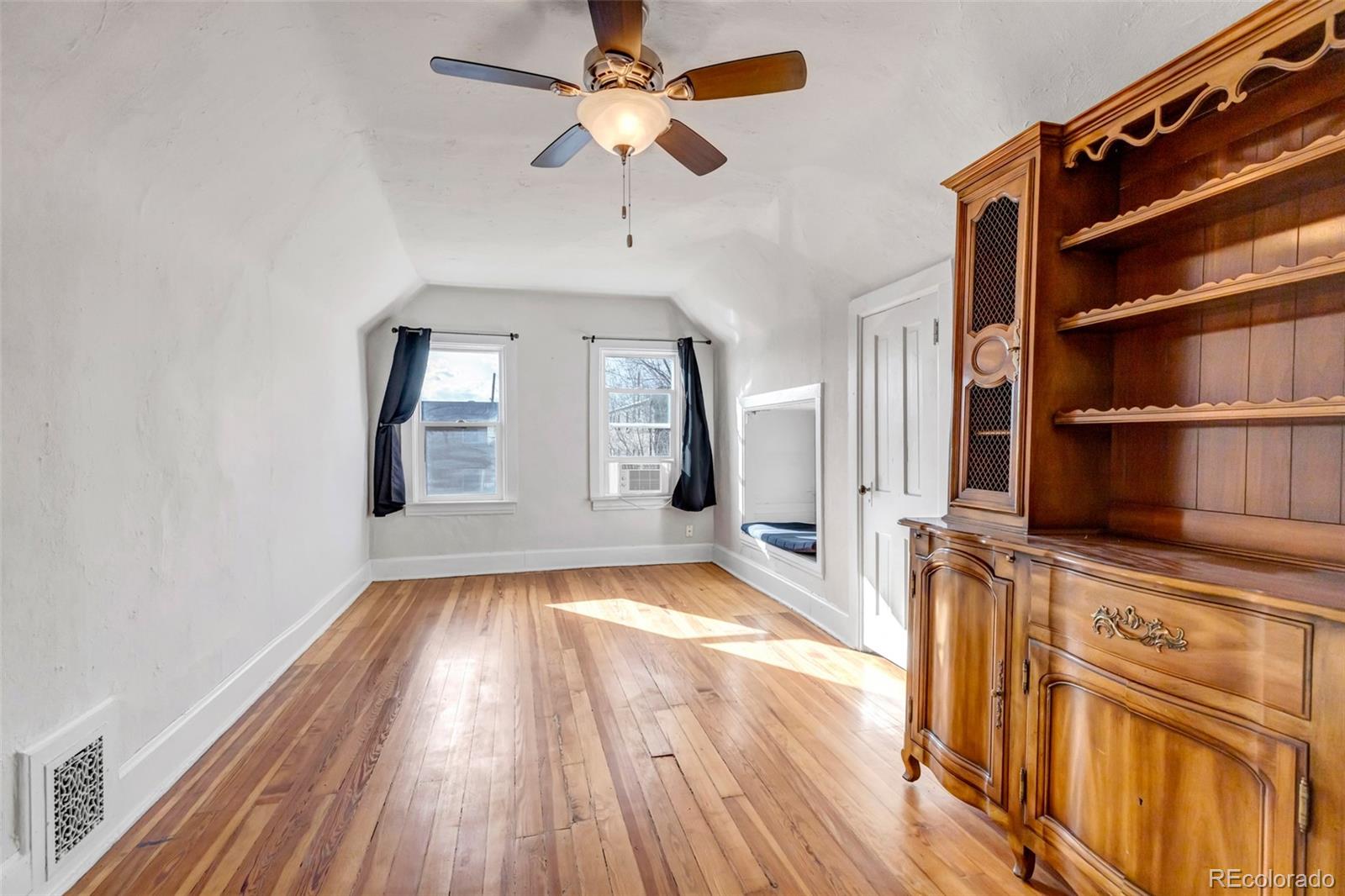 52 South Washington Street Denver, CO 80209 - Photo 31 of 42