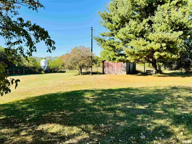 $390,000 | 1457 Knox Highway 17, Gilson, IL 61436