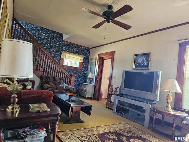 $390,000 | 1457 Knox Highway 17, Gilson, IL 61436