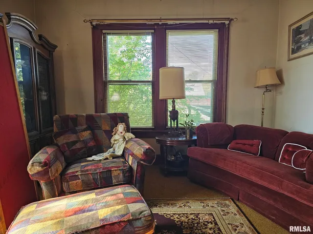 $390,000 | 1457 Knox Highway 17, Gilson, IL 61436