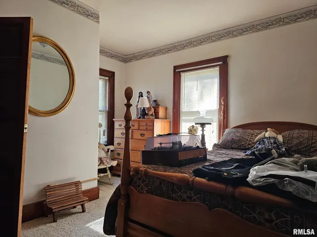 $390,000 | 1457 Knox Highway 17, Gilson, IL 61436