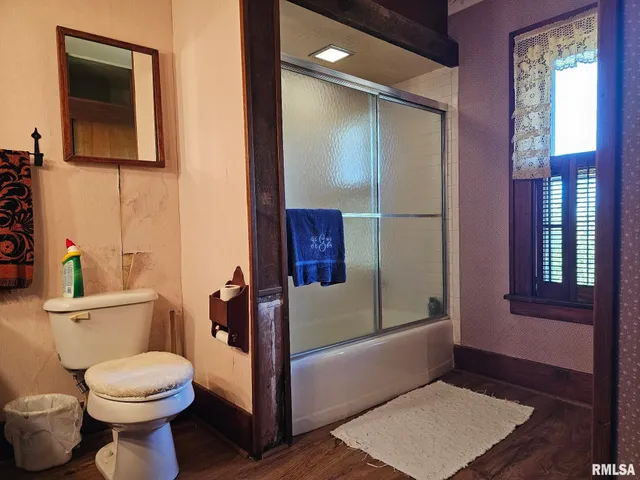 $390,000 | 1457 Knox Highway 17, Gilson, IL 61436