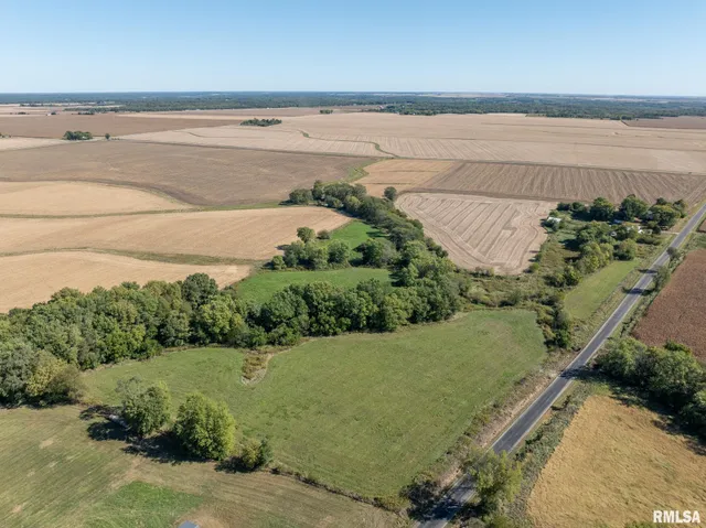 $390,000 | 1457 Knox Highway 17, Gilson, IL 61436