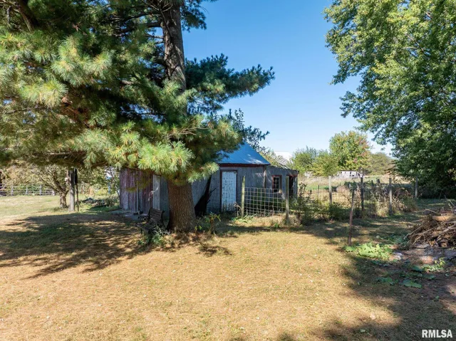 $390,000 | 1457 Knox Highway 17, Gilson, IL 61436