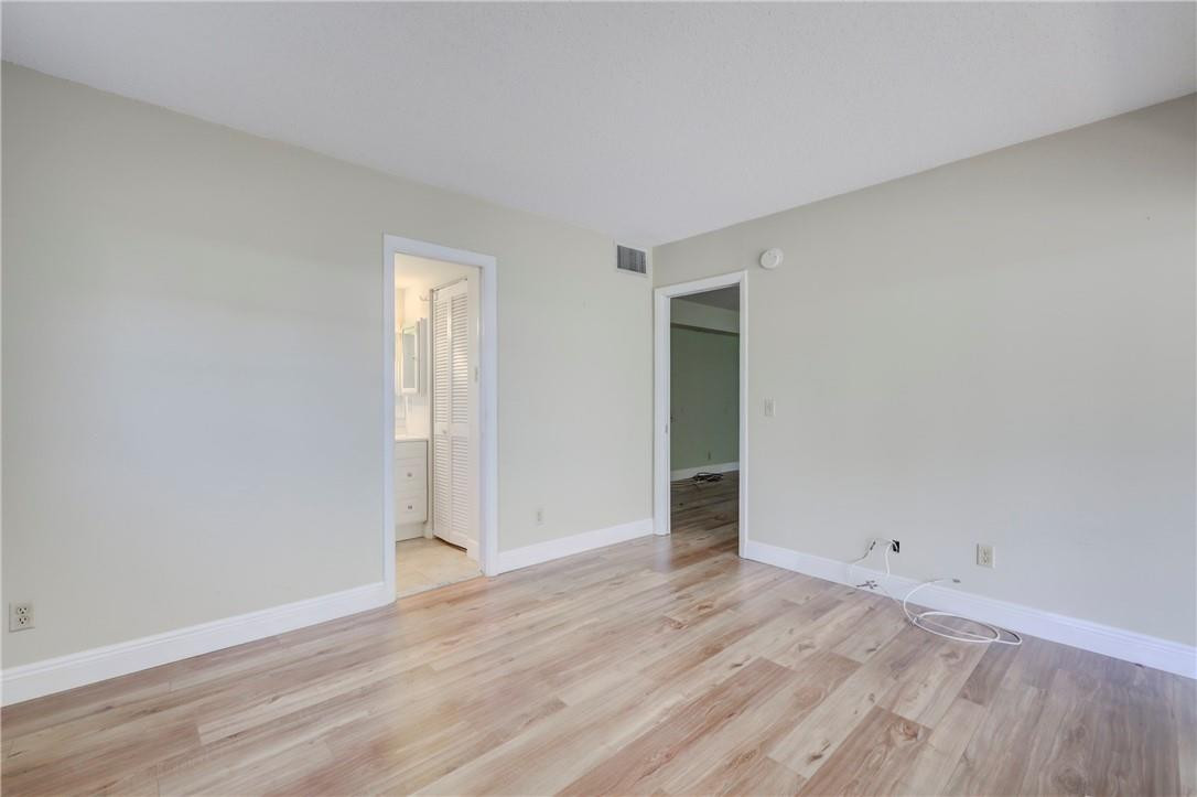 25 Southeast 13th Street, Unit A6 Boca Raton, FL 33432 - Photo 11 of 38 Photo 11