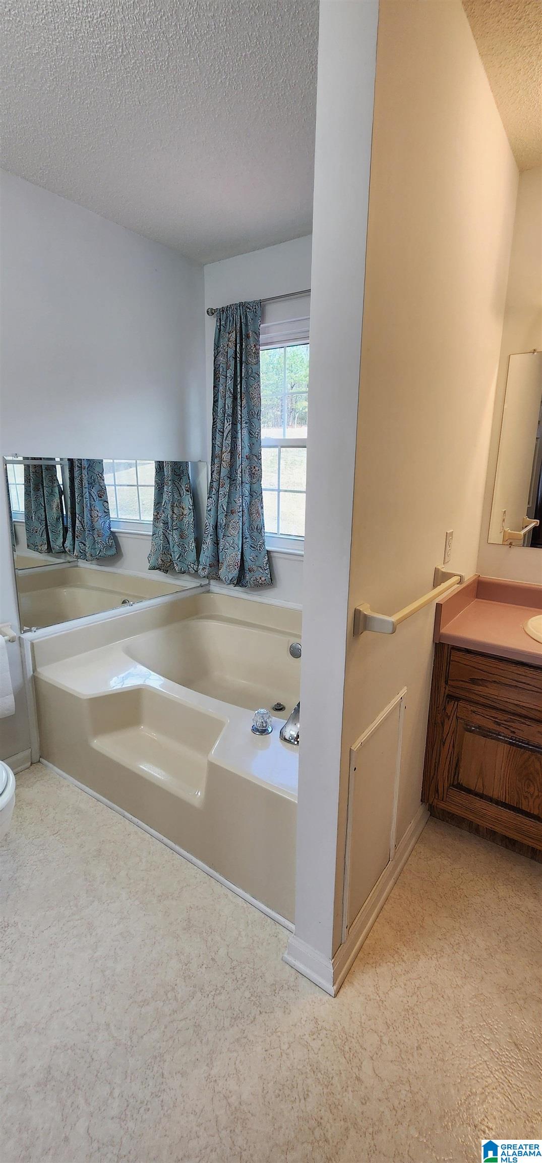 352 Kudzu Road Oneonta, AL 35121 - Photo 31 of 57