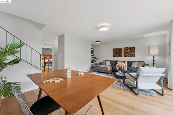 $1,195,000 | 5200 Pinecrest Drive, Oakland, CA 94605