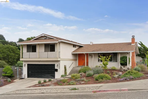 $1,195,000 | 5200 Pinecrest Drive, Oakland, CA 94605