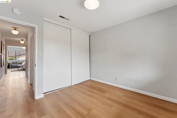 $1,195,000 | 5200 Pinecrest Drive, Oakland, CA 94605