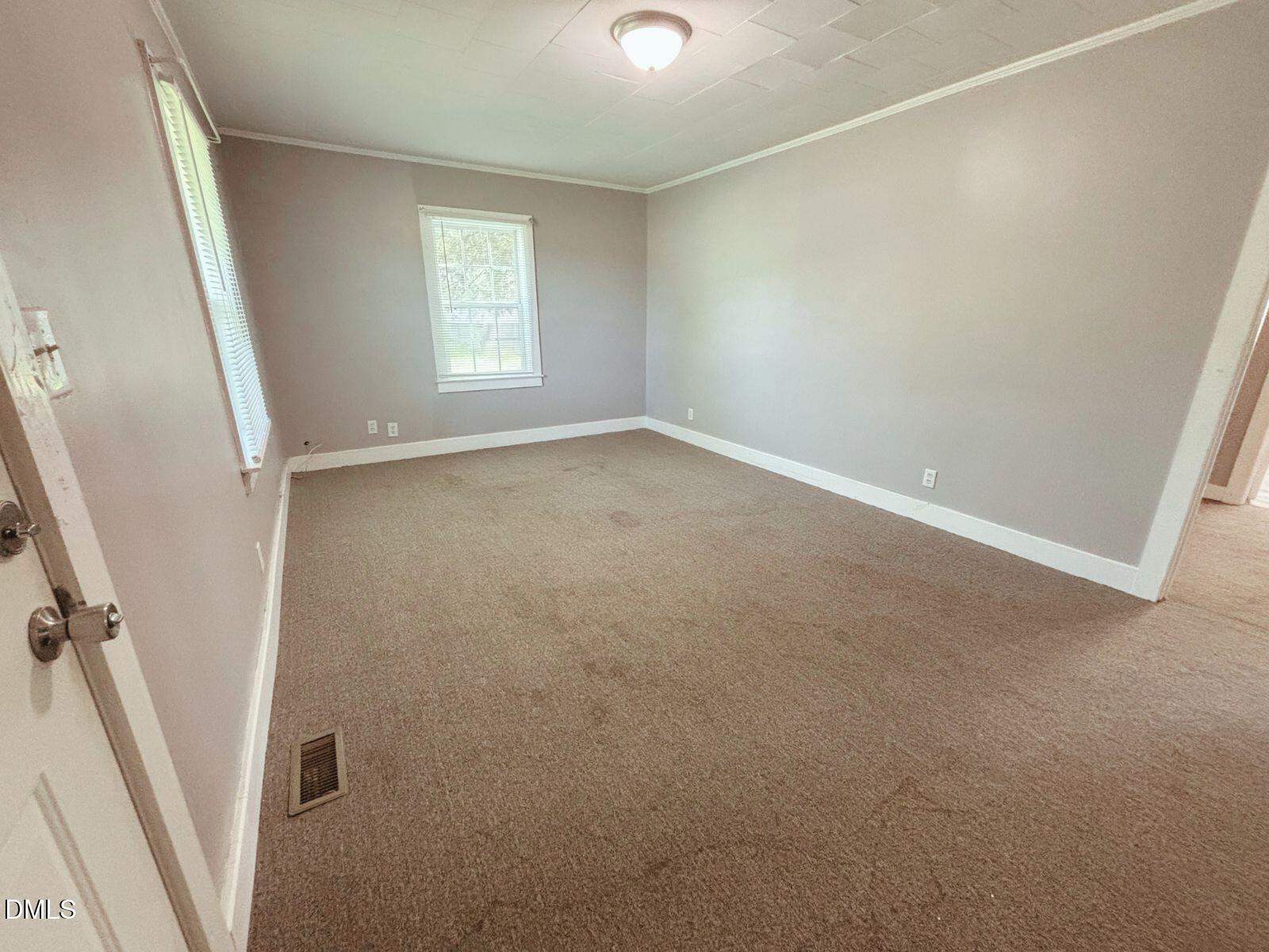 156 Brookston Road Henderson, NC 27537 - Photo 3 of 23