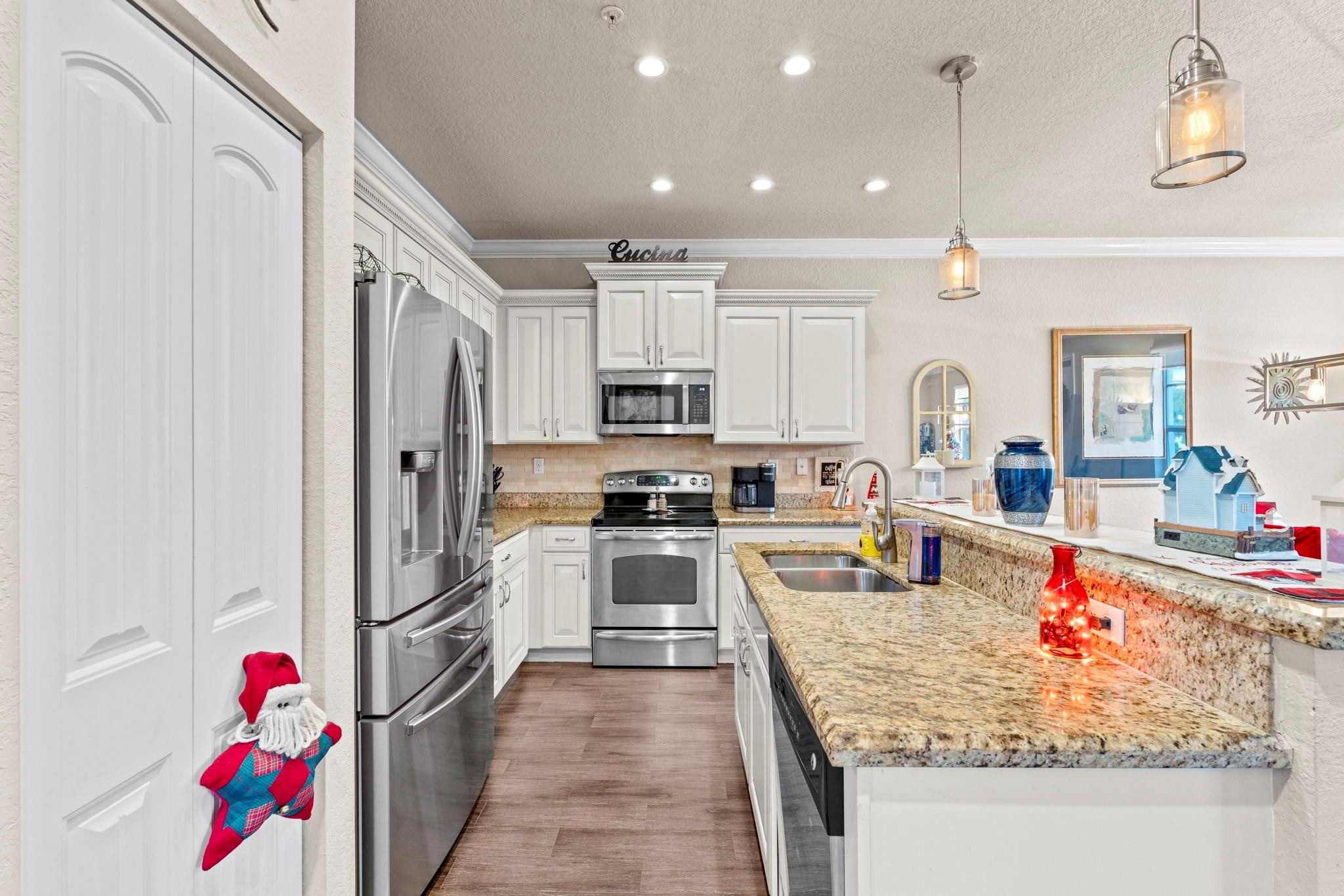 195 Southwest 7th Street Pompano Beach, FL 33060 - Photo 10 of 48 Photo 10