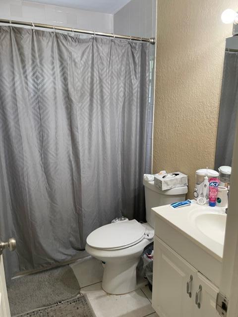 1041 Southeast Monterey Road, Unit B21 Stuart, FL 34994 - Photo 8 of 12 B21 - 4