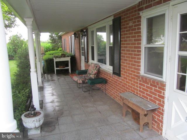825 Low Dutch Road Gettysburg, PA 17325 - Photo 9 of 27