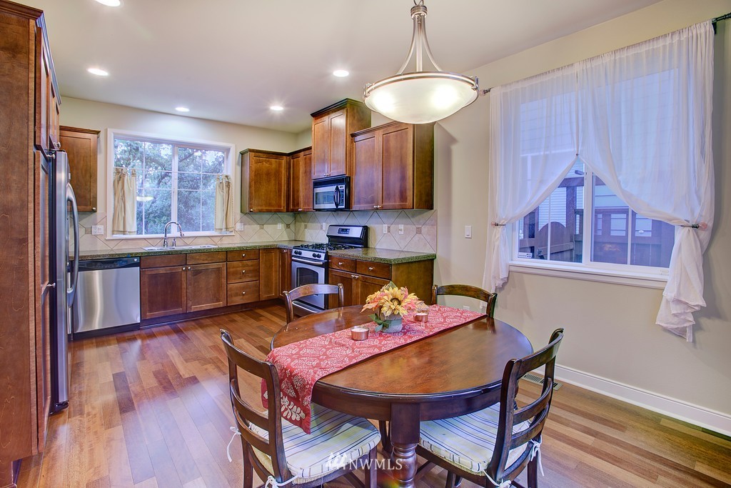 3528 183rd Place Southeast Bothell, WA 98012 - Photo 6 of 21