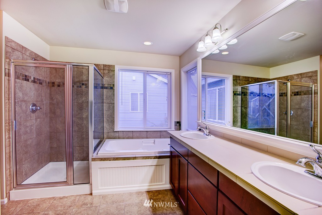 3528 183rd Place Southeast Bothell, WA 98012 - Photo 8 of 21