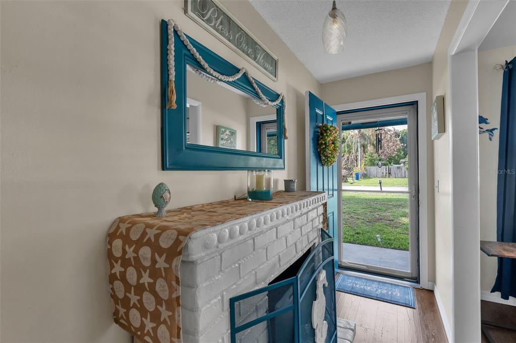 2107 High Point Avenue Southwest Winter Haven, FL 33880 - Photo 6 of 46