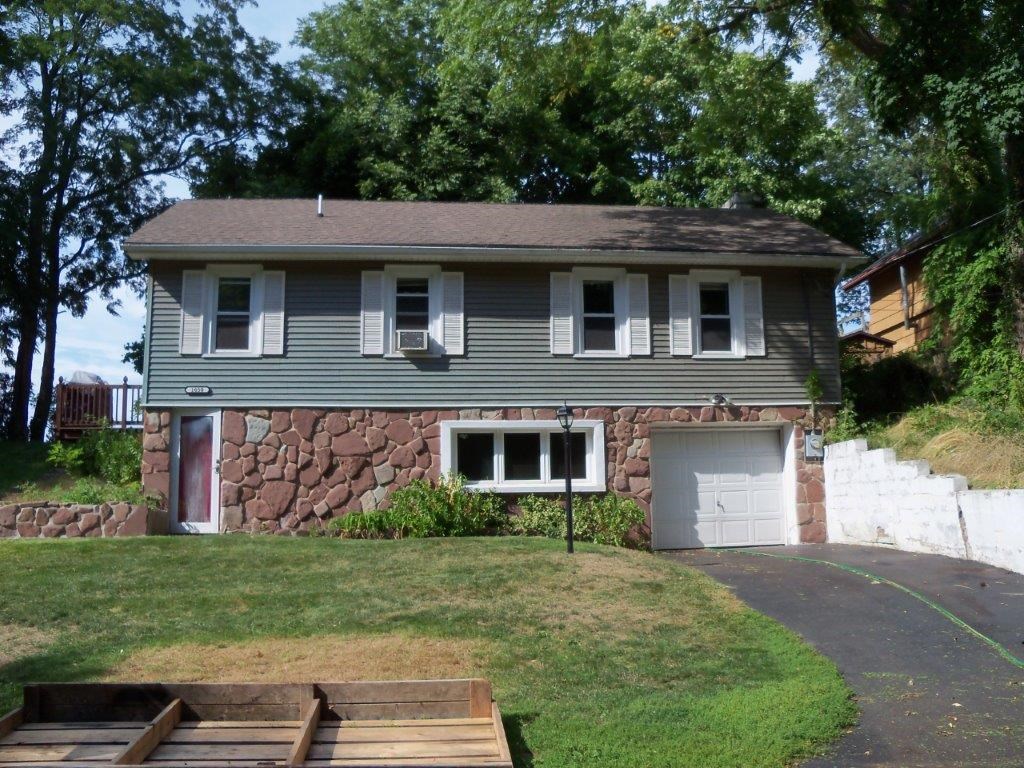 1050 Lake Road Webster, NY 14580 - Photo 1 of 1