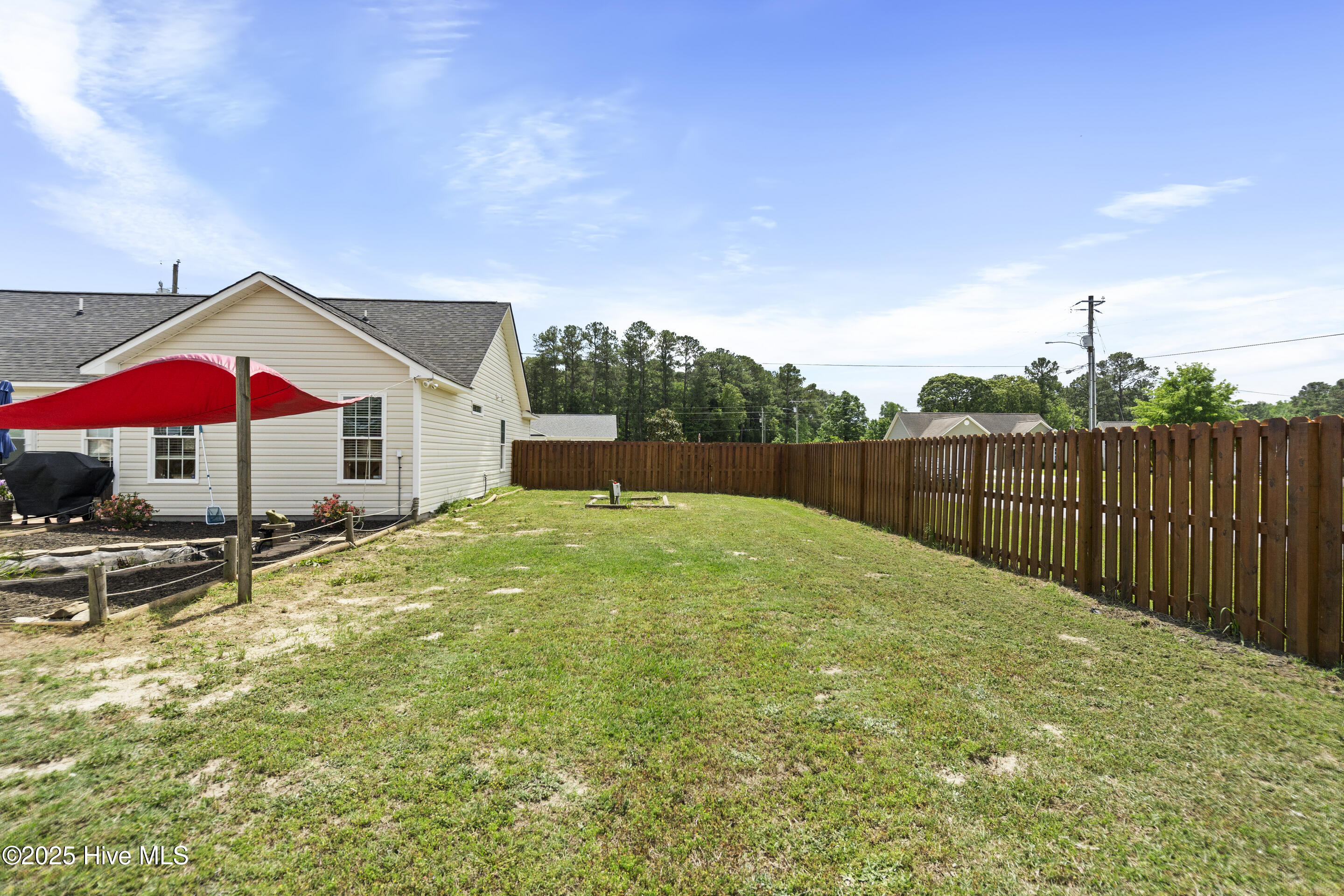 201 Cherry Blossom Drive Richlands, NC 28574 - Photo 36 of 47 mls-DSC01204