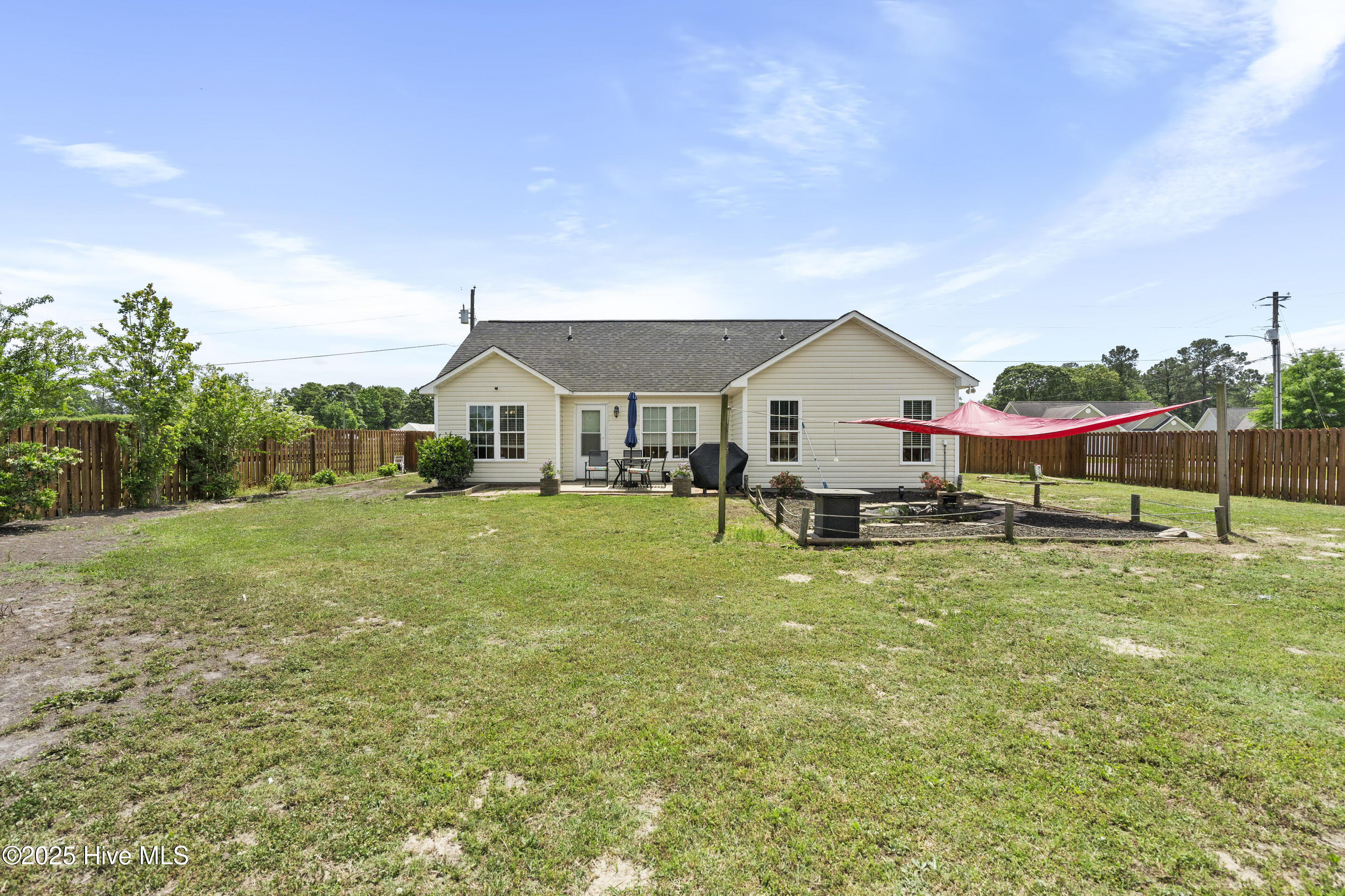 201 Cherry Blossom Drive Richlands, NC 28574 - Photo 39 of 47 mls-DSC01217