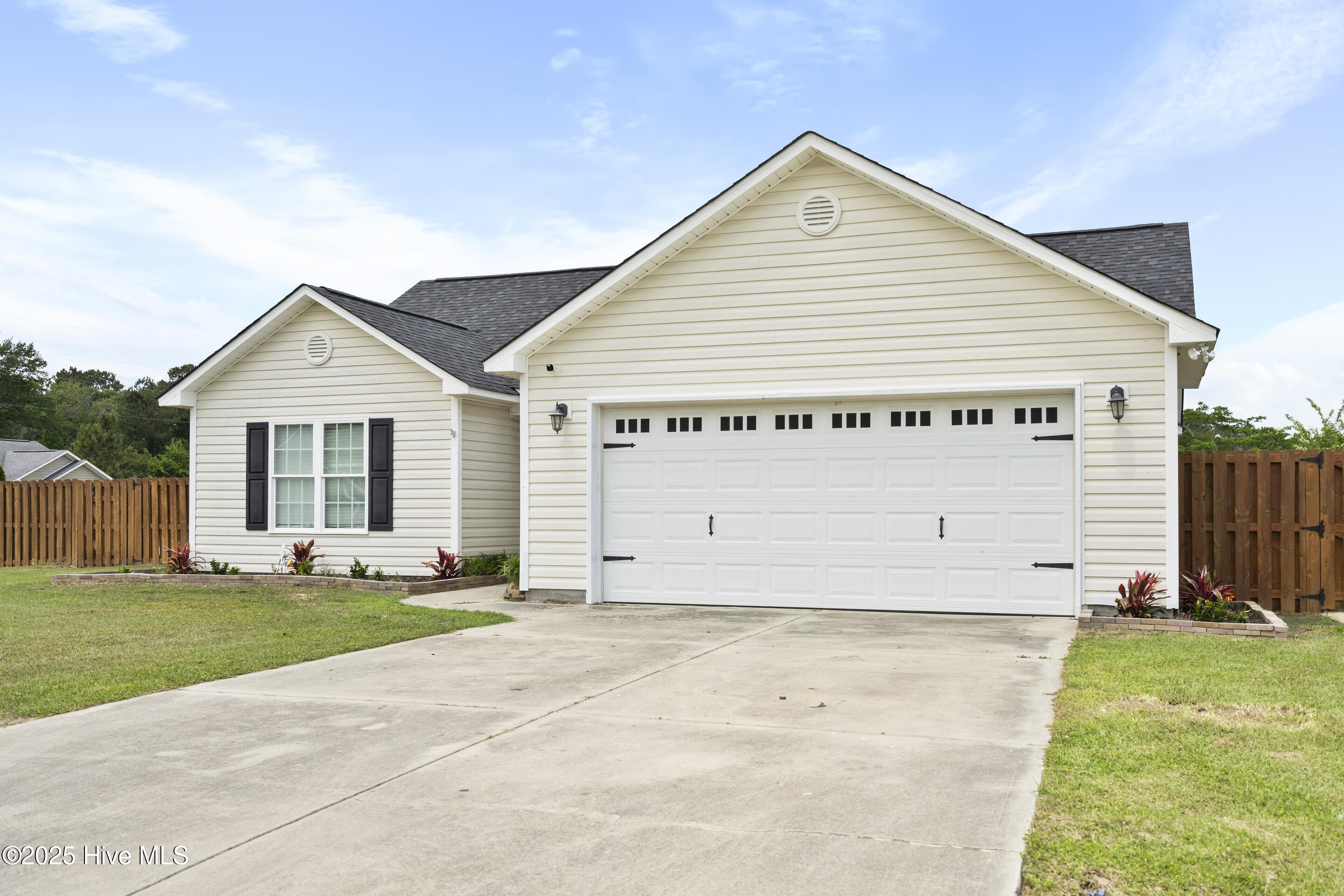 201 Cherry Blossom Drive Richlands, NC 28574 - Photo 46 of 47 mls-DSC01329