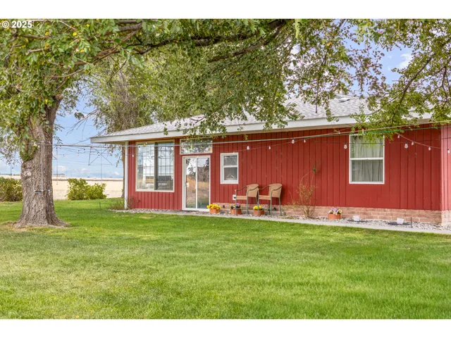 $3,500,000 | 1201 Highway 26, Madras, OR 97741