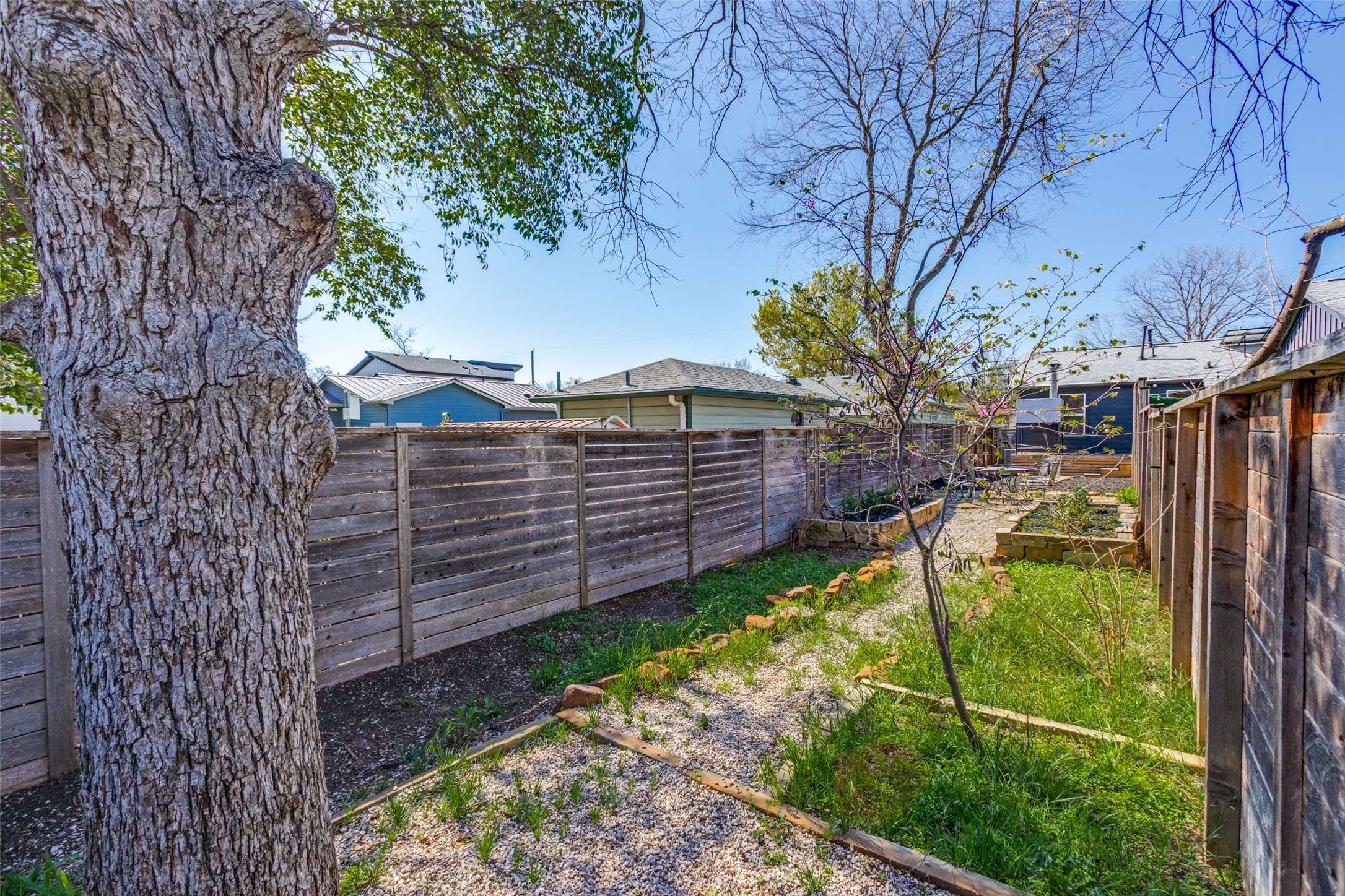 2012 Payne Avenue, Unit A Austin, TX 78757 - Photo 27 of 35 a view of a backyard