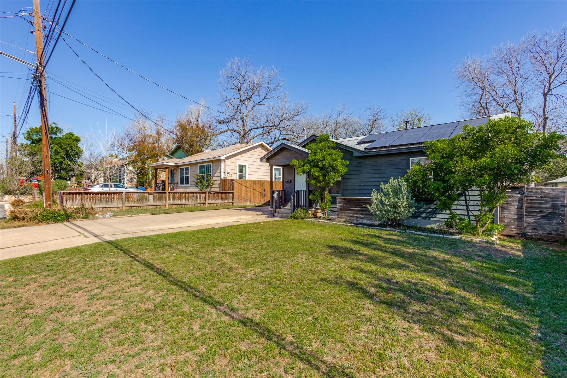 2012 Payne Avenue, Unit A Austin, TX 78757 - Photo 3 of 35 a house view with a garden space