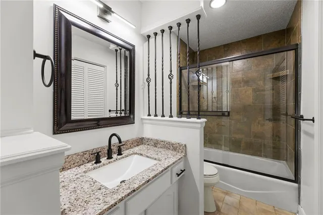 $299,975 | 4921 South Peck Avenue, Independence, MO 64055