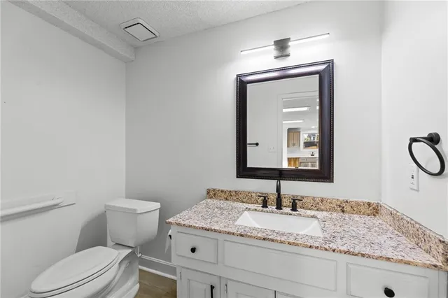 $299,975 | 4921 South Peck Avenue, Independence, MO 64055