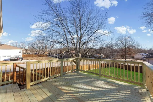 $299,975 | 4921 South Peck Avenue, Independence, MO 64055