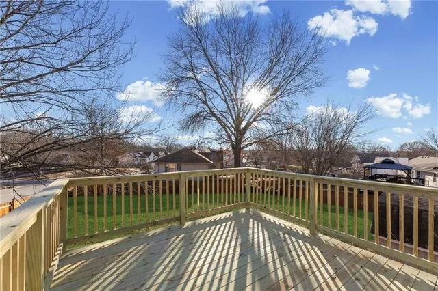 $299,975 | 4921 South Peck Avenue, Independence, MO 64055