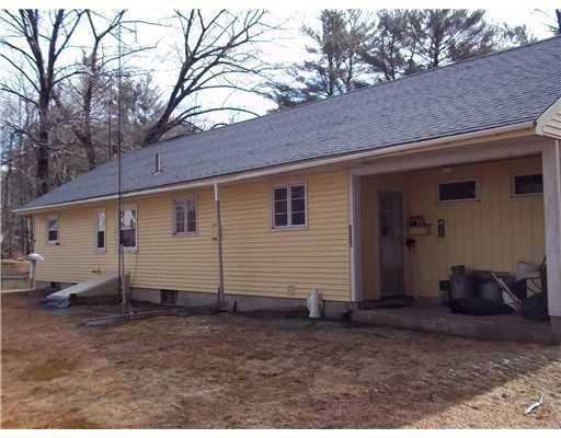 71 Old Post Road Kittery, ME 03904 - Photo 2 of 15 Exterior Back.
